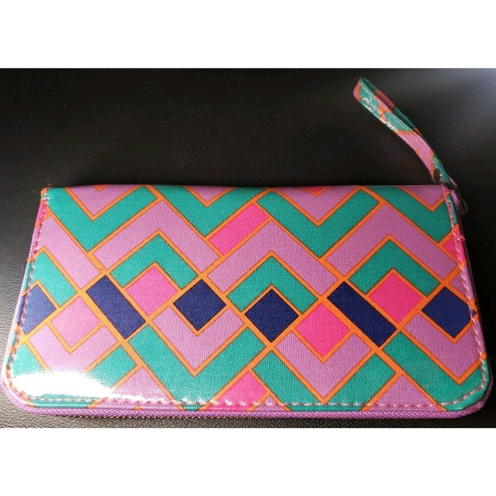 Target Geometric Retro Style Teal Purple Pink Red Wallet Zipper